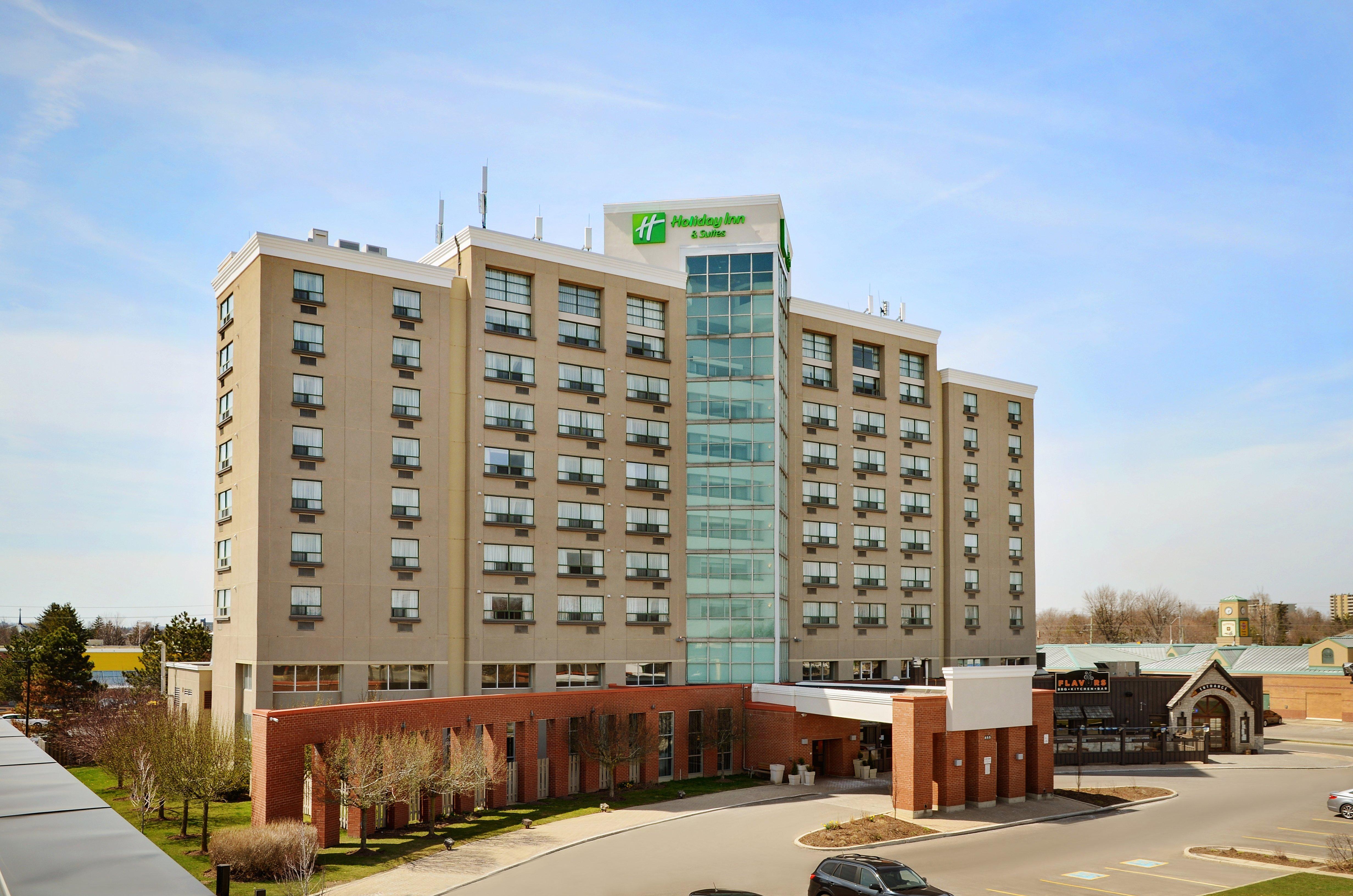 Holiday Inn Hotel & Suites London By Ihg Exterior foto